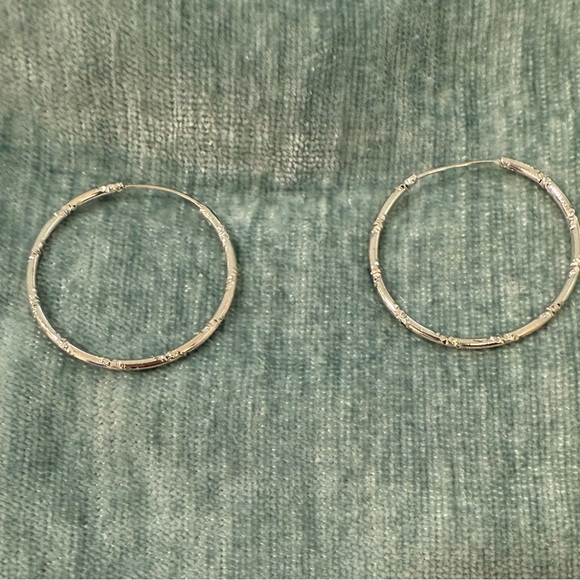 Elegant 7 Pair of Fashion Mixed Metal Earrings Set - Picture 13 of 14